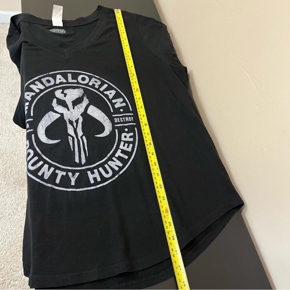 Star Wars The Mandalorian Bounty Hunter Stamp T-Shirt - Picture 10 of 11